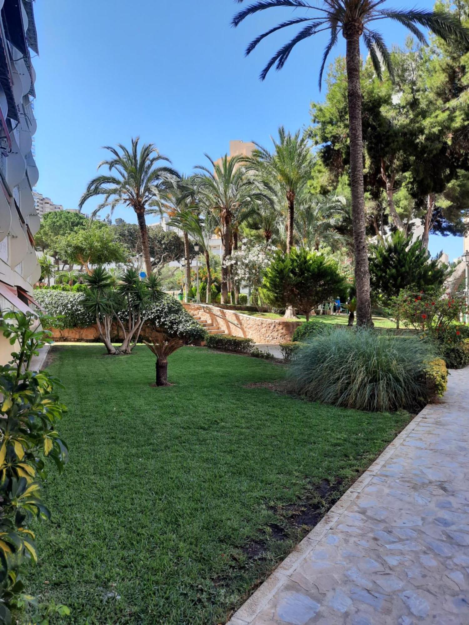 Playmon Holiday Apartment Benidorm Exterior photo